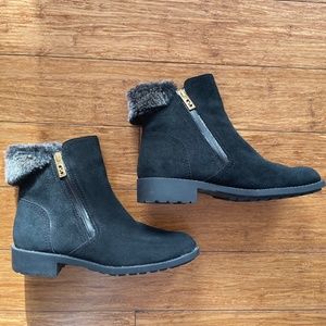 💦 Water resistant ankle boots by Cole Haan